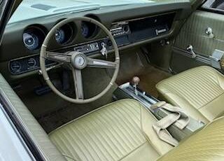 Oldsmobile-cutlass-1968-4