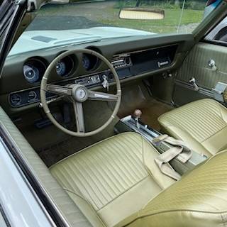Oldsmobile-cutlass-1968-4