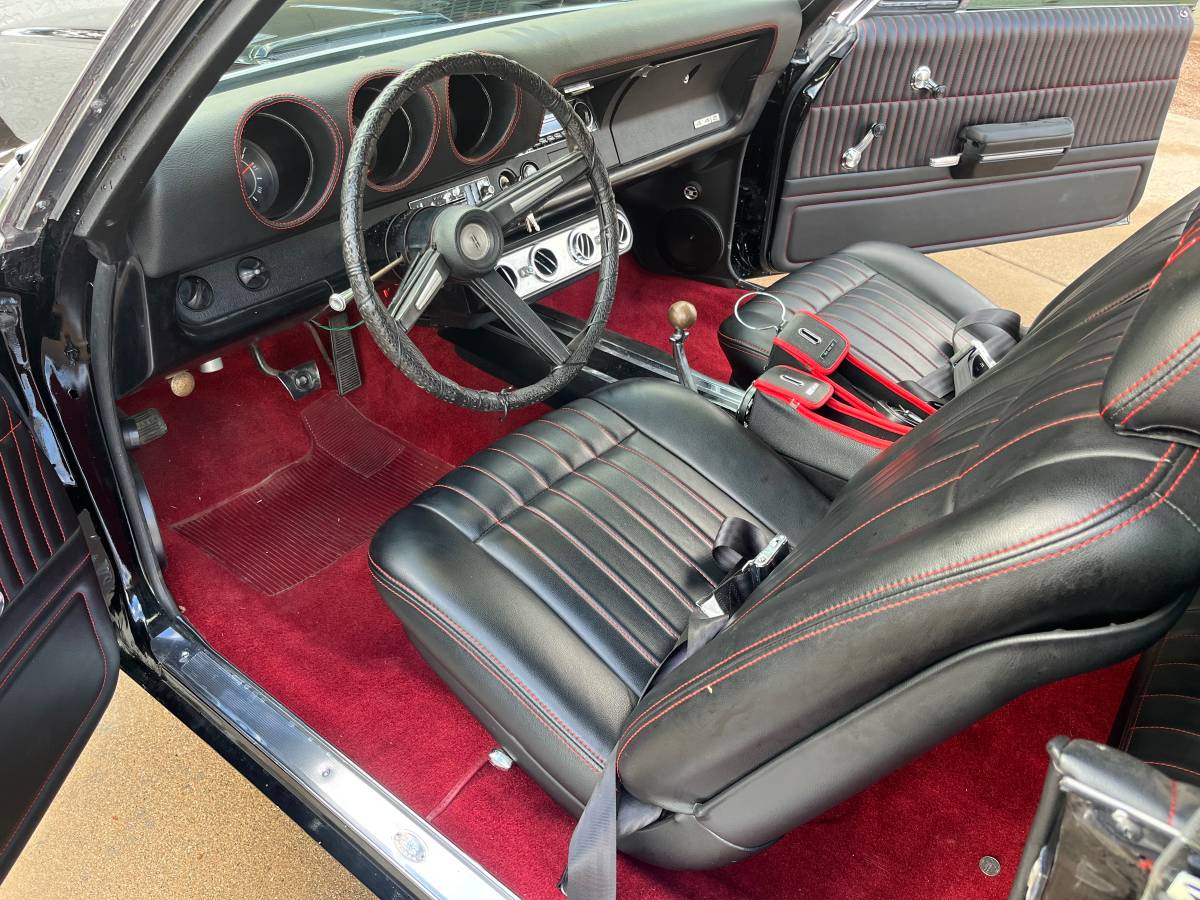 Oldsmobile-cutlass-1968-5