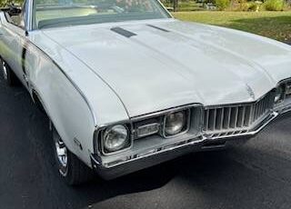 Oldsmobile-cutlass-1968-6
