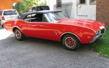 Oldsmobile-cutlass-1968-red-14