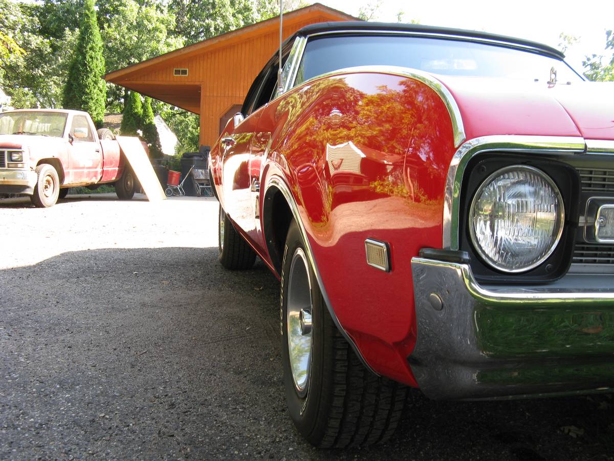 Oldsmobile-cutlass-1968-red-15