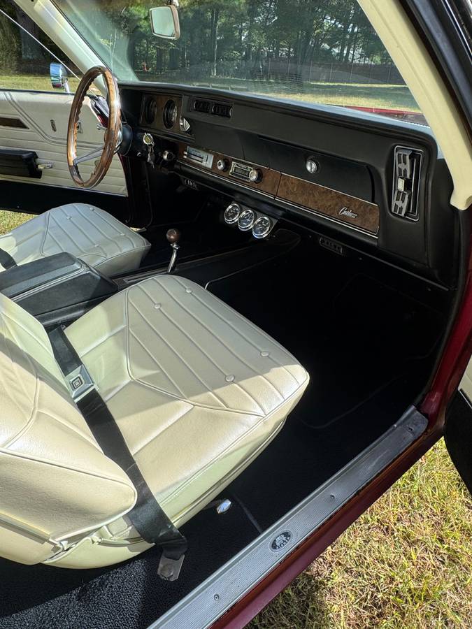 Oldsmobile-cutlass-1970-4