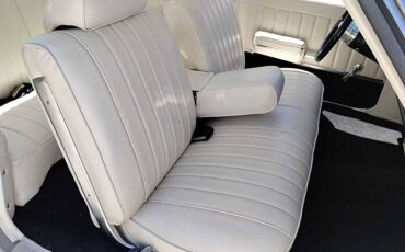 Oldsmobile-cutlass-1970-custom-12