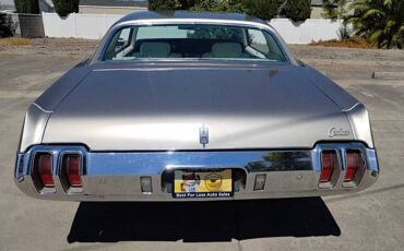 Oldsmobile-cutlass-1970-custom-31