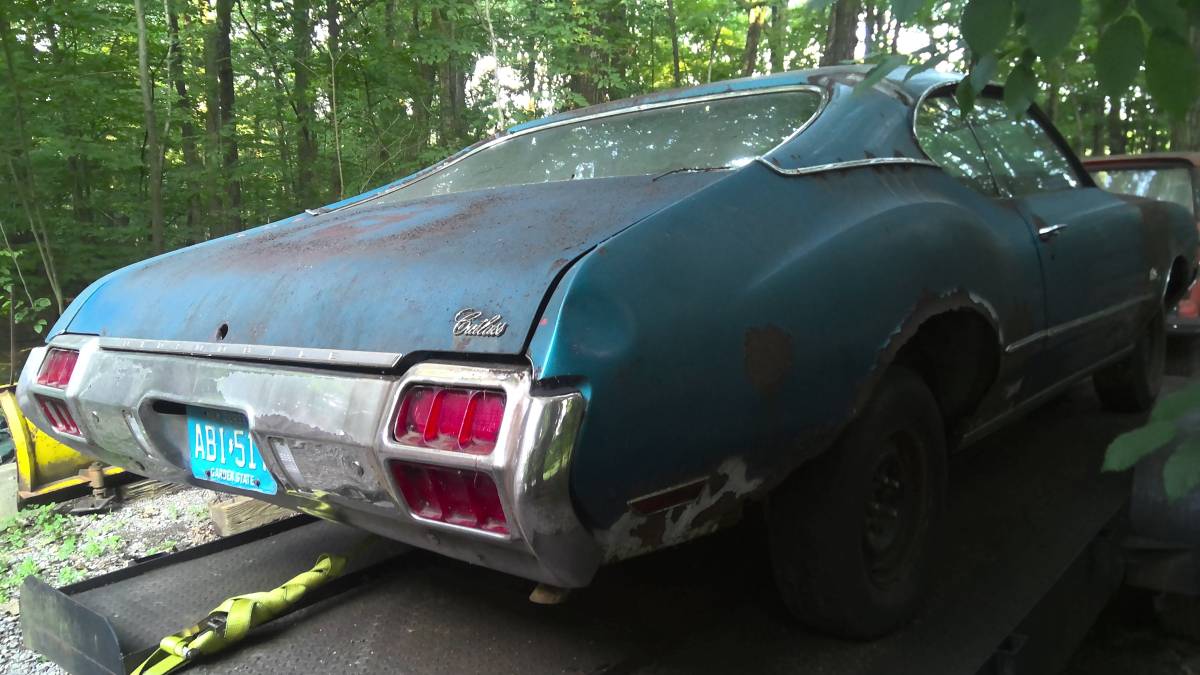 Oldsmobile-cutlass-1972-blue-2