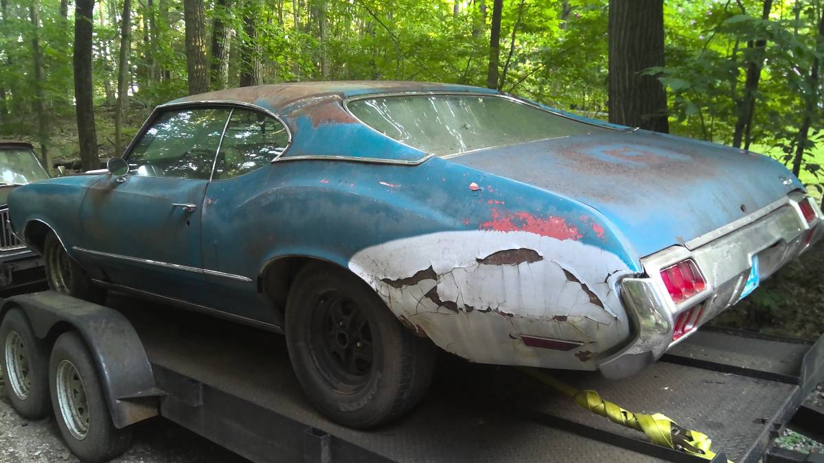 Oldsmobile-cutlass-1972-blue-3