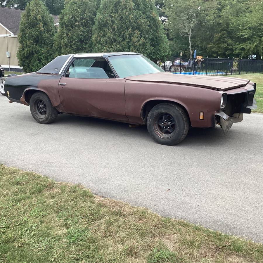 Oldsmobile-cutlass-1975-black-1