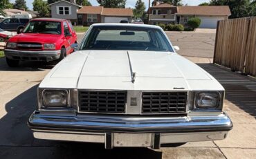 Oldsmobile-cutlass-1980-white-4