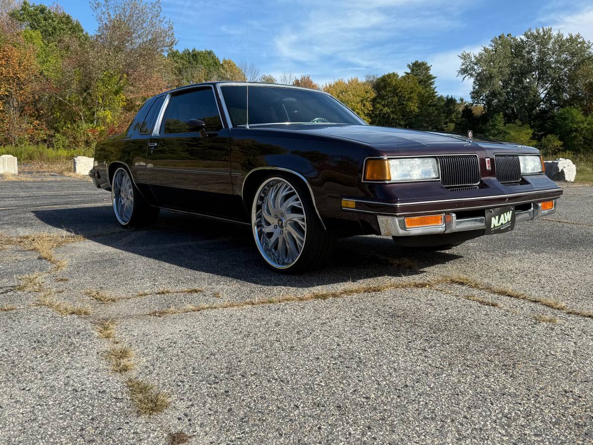 Oldsmobile-cutlass-1988