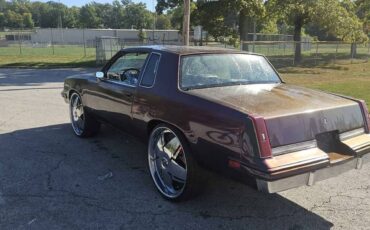 Oldsmobile-cutlass-1988-purple-6