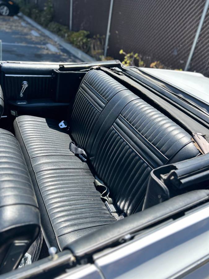 Oldsmobile-cutlass-85-1964-white-4