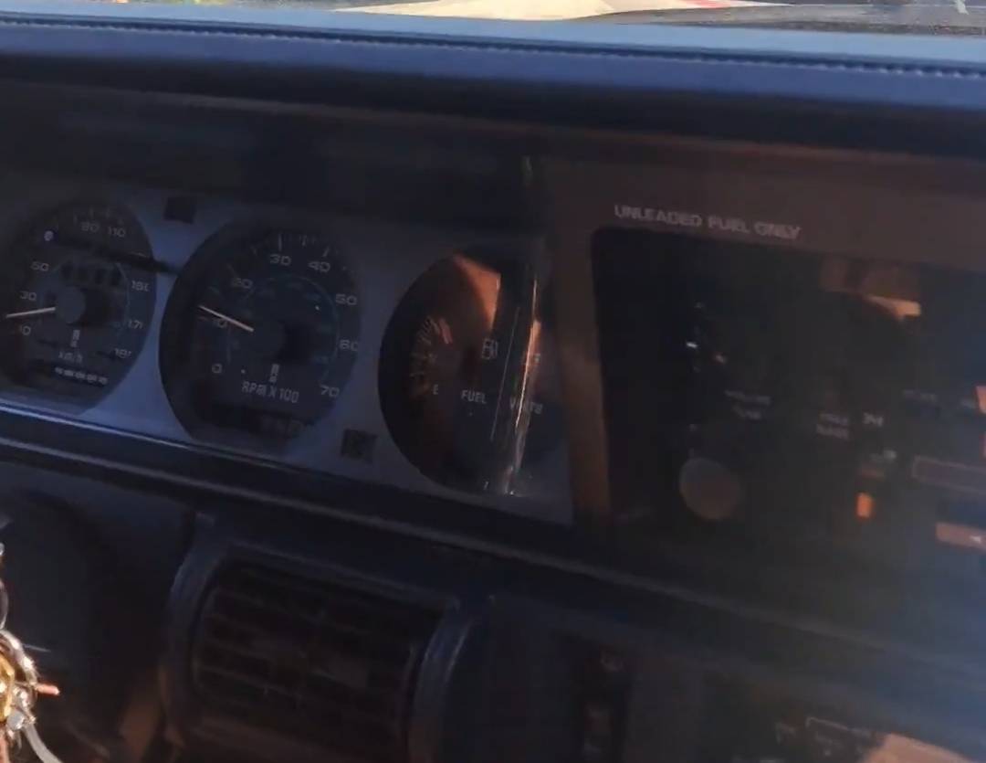 Oldsmobile-cutlass-ciera-1990-blue-10