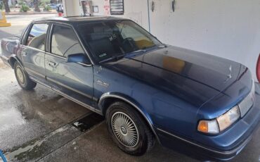 Oldsmobile-cutlass-ciera-1990-blue