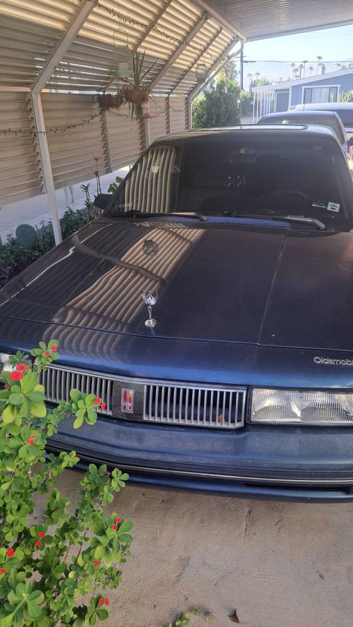 Oldsmobile-cutlass-ciera-1990-blue-4