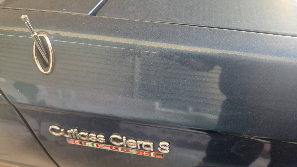 Oldsmobile-cutlass-ciera-1990-blue-5