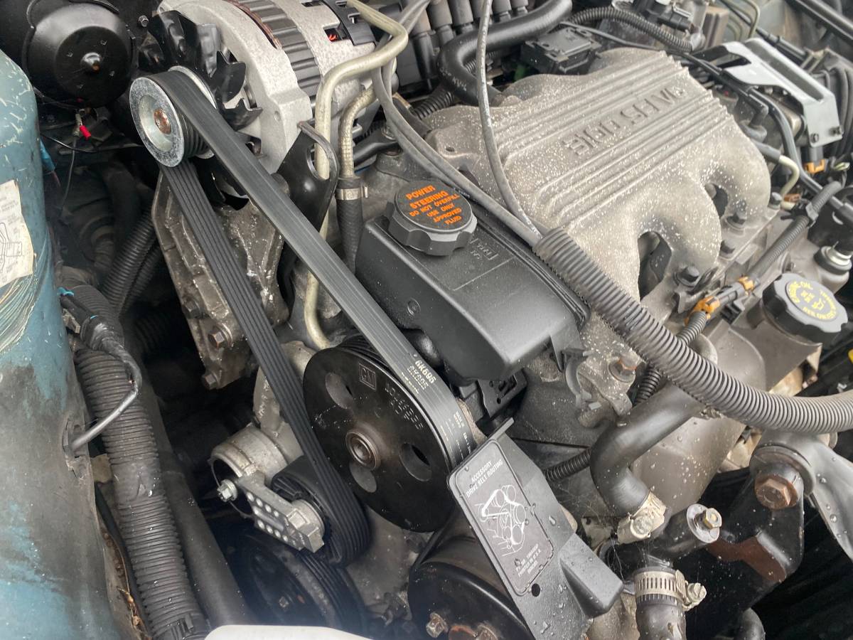 Oldsmobile-cutlass-ciera-1996-green-28