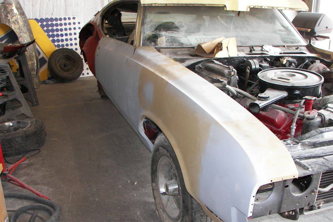 Oldsmobile-cutlass-s-1970-orange-6