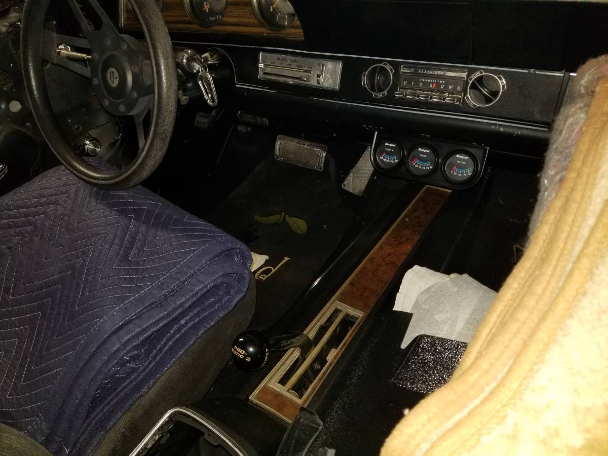 Oldsmobile-cutlass-s-1972-black-1