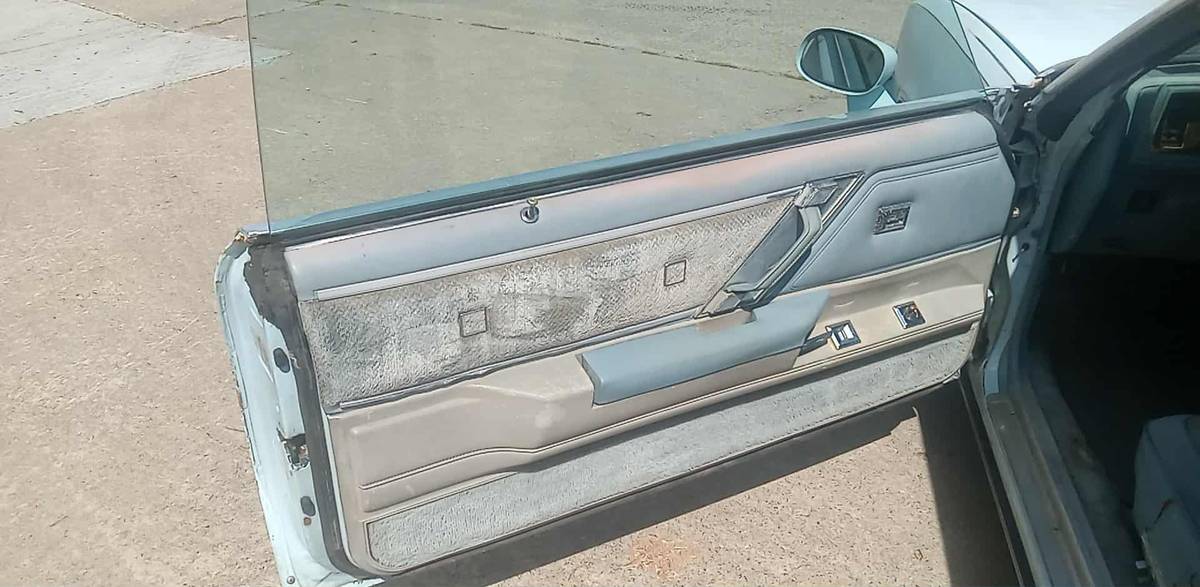 Oldsmobile-cutlass-supreme-1948-plymouth-1978-2