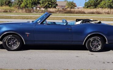 Oldsmobile-cutlass-supreme-1969-blue-1