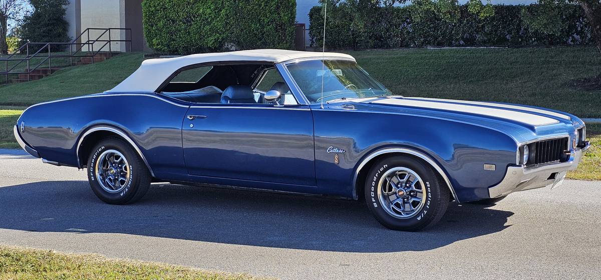 Oldsmobile-cutlass-supreme-1969-blue-15