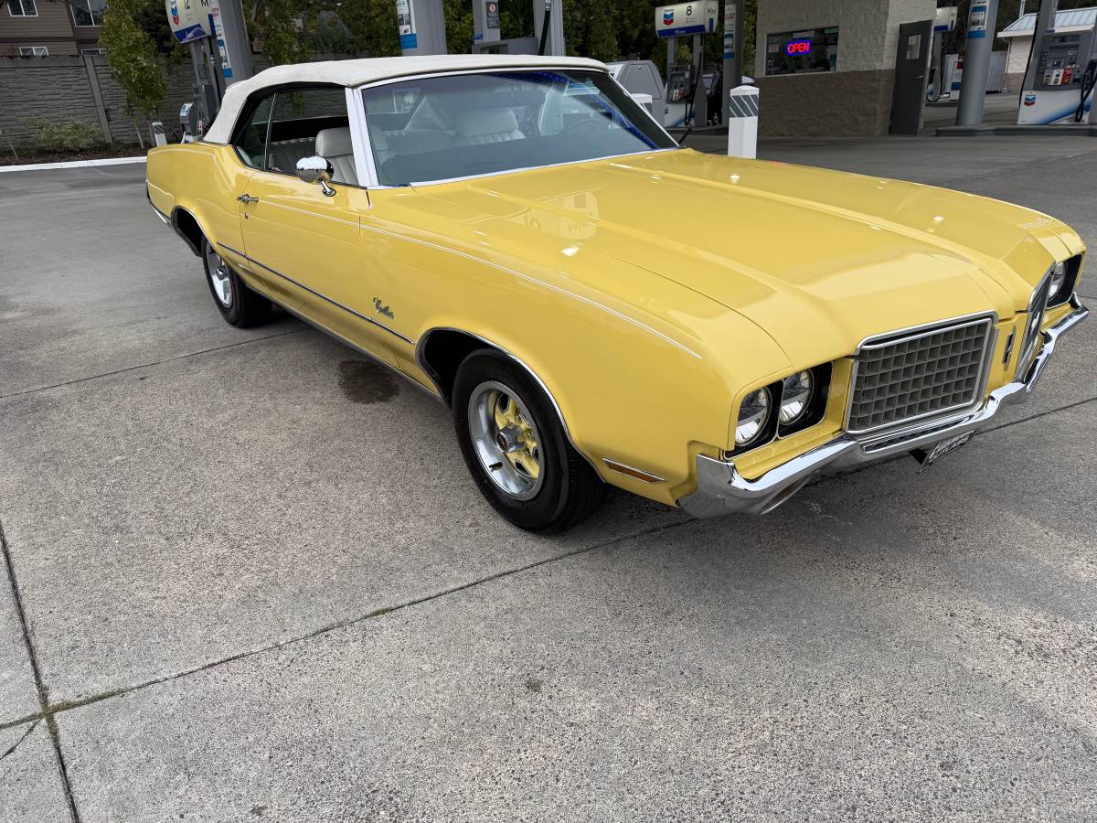 Oldsmobile-cutlass-supreme-1972-3
