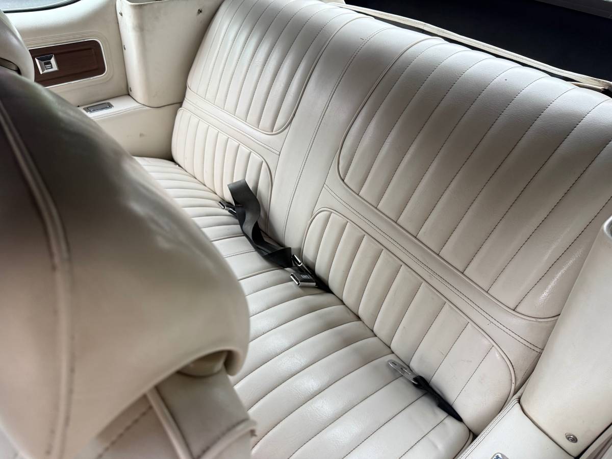 Oldsmobile-cutlass-supreme-1972-6