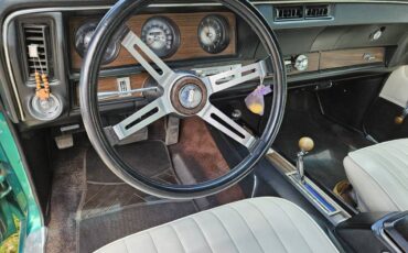 Oldsmobile-cutlass-supreme-1972-green-2