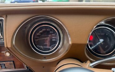 Oldsmobile-cutlass-supreme-1977-50