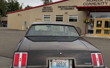 Oldsmobile-cutlass-supreme-1978-black-9