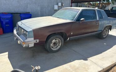 Oldsmobile-cutlass-supreme-1981-7