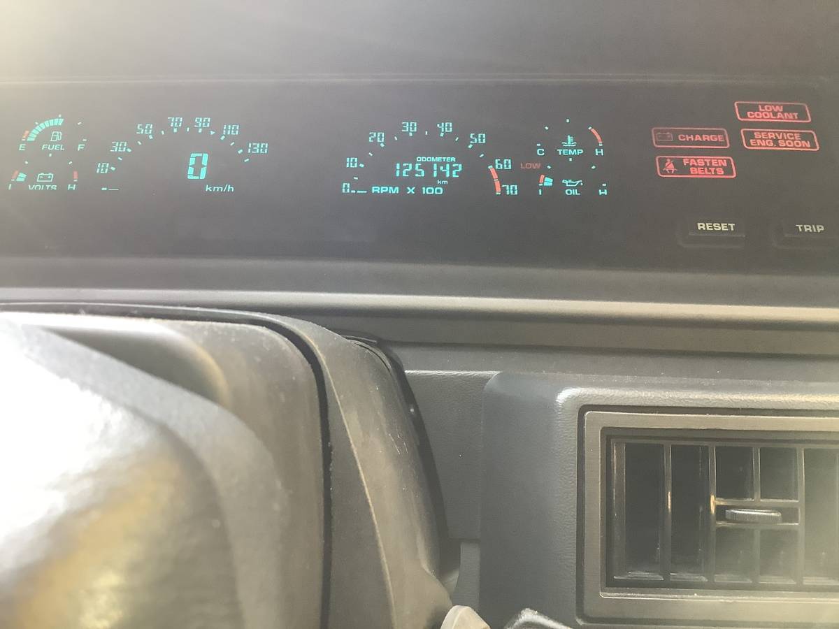 Oldsmobile-cutlass-supreme-1989-black-9