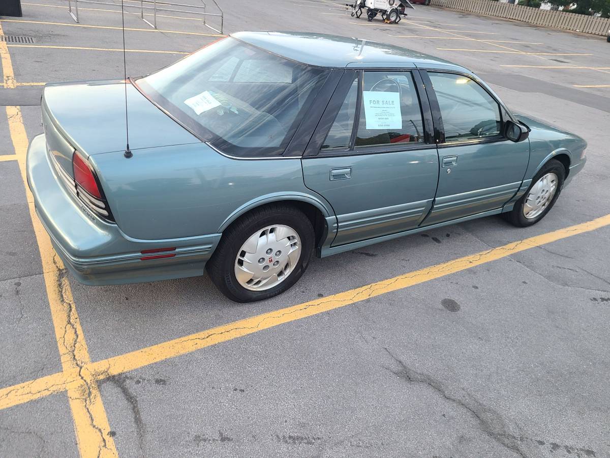 Oldsmobile-cutlass-supreme-1995-blue-7