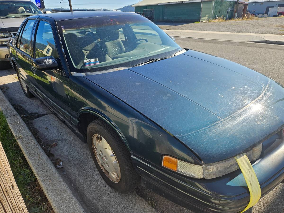 Oldsmobile-cutlass-supreme-1995-green-3
