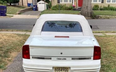 Oldsmobile-cutlass-supreme-convertible-1994-white-10