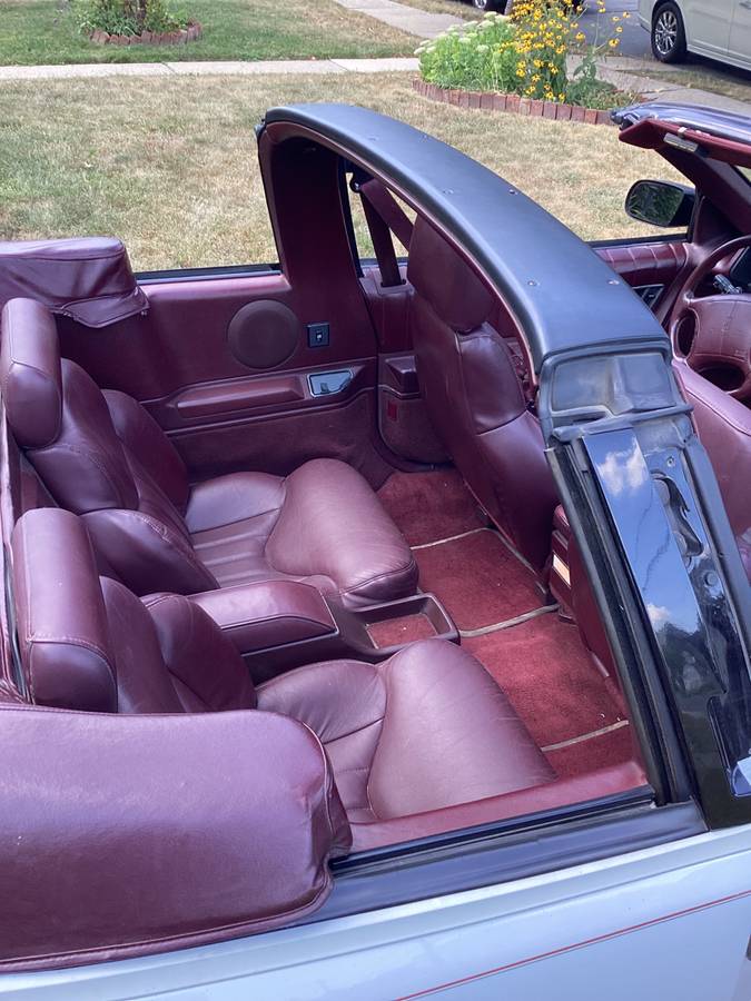 Oldsmobile-cutlass-supreme-convertible-1994-white-16