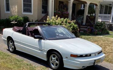 Oldsmobile-cutlass-supreme-convertible-1994-white-4