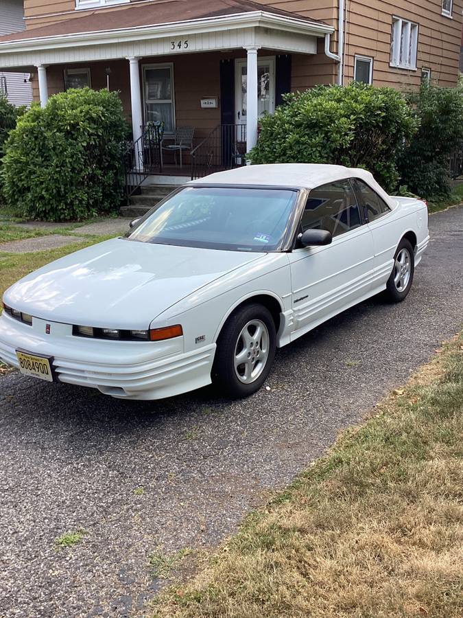 Oldsmobile-cutlass-supreme-convertible-1994-white-6