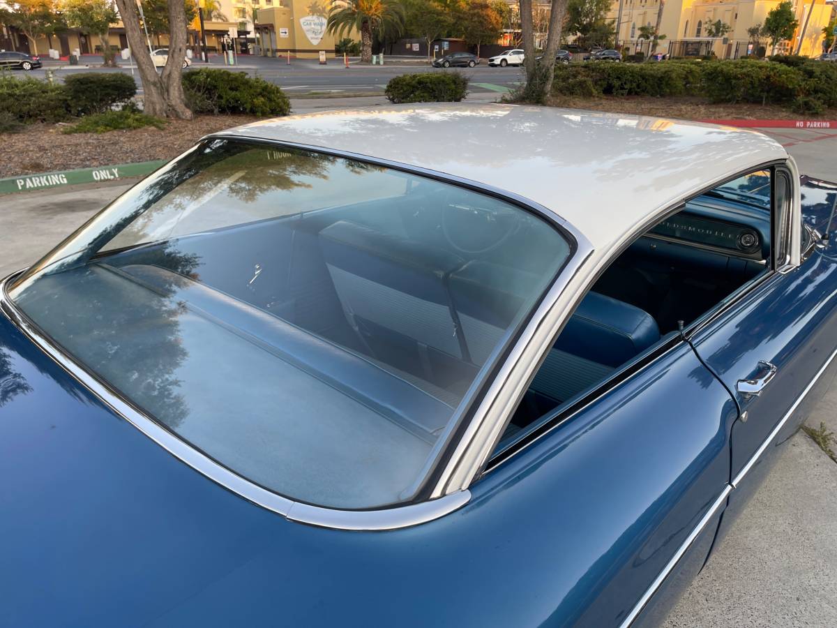 Oldsmobile-dynamic-88-1960-blue-10
