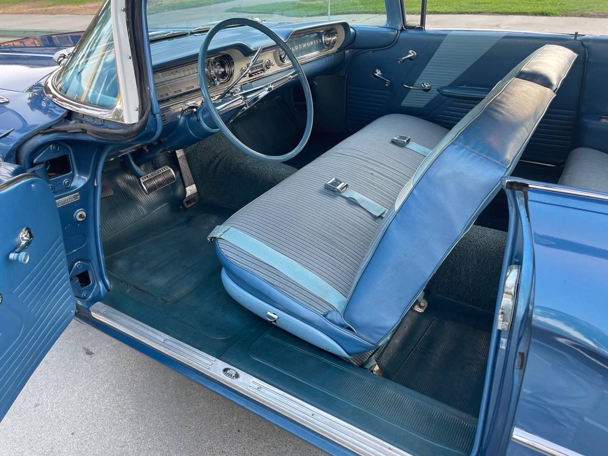 Oldsmobile-dynamic-88-1960-blue-14