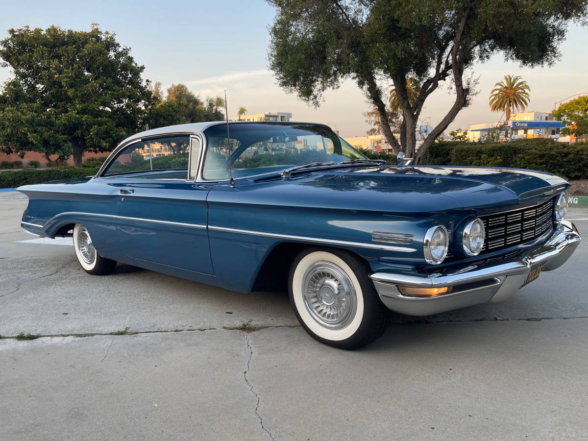 Oldsmobile-dynamic-88-1960-blue-6
