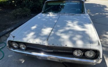 Oldsmobile-dynamic-88-1964-white-1