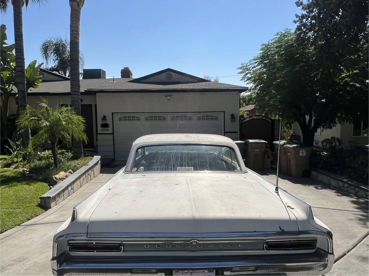 Oldsmobile-dynamic-88-1964-white-12