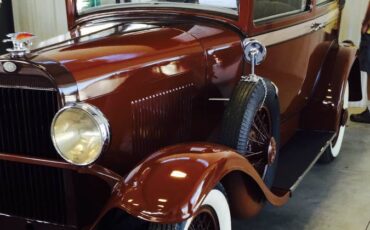 Oldsmobile-f-28-1928-brown-1