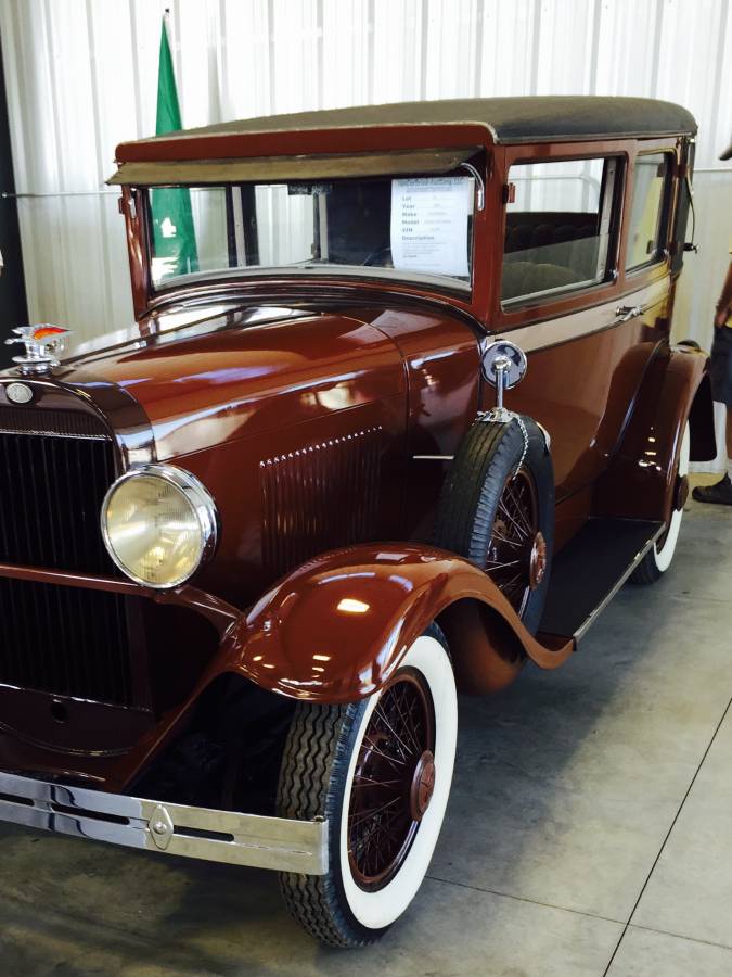 Oldsmobile-f-28-1928-brown-1