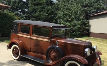 Oldsmobile-f-28-1928-brown-2