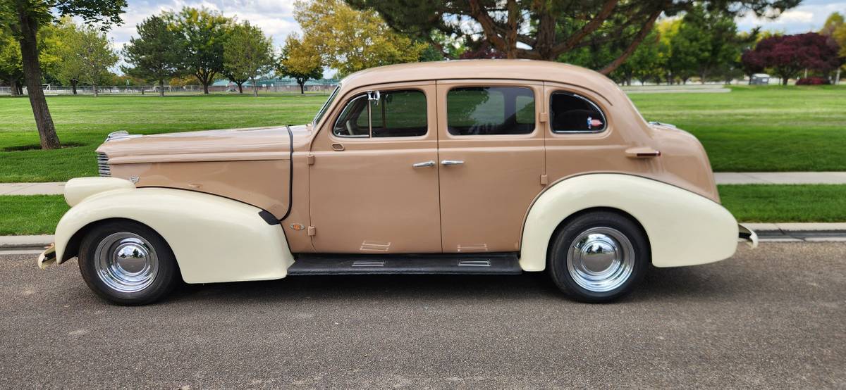 Oldsmobile-sedan-touring-1938-7