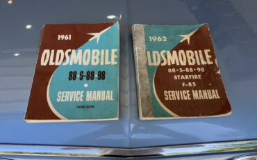 Oldsmobile-starfire-1962-blue-5