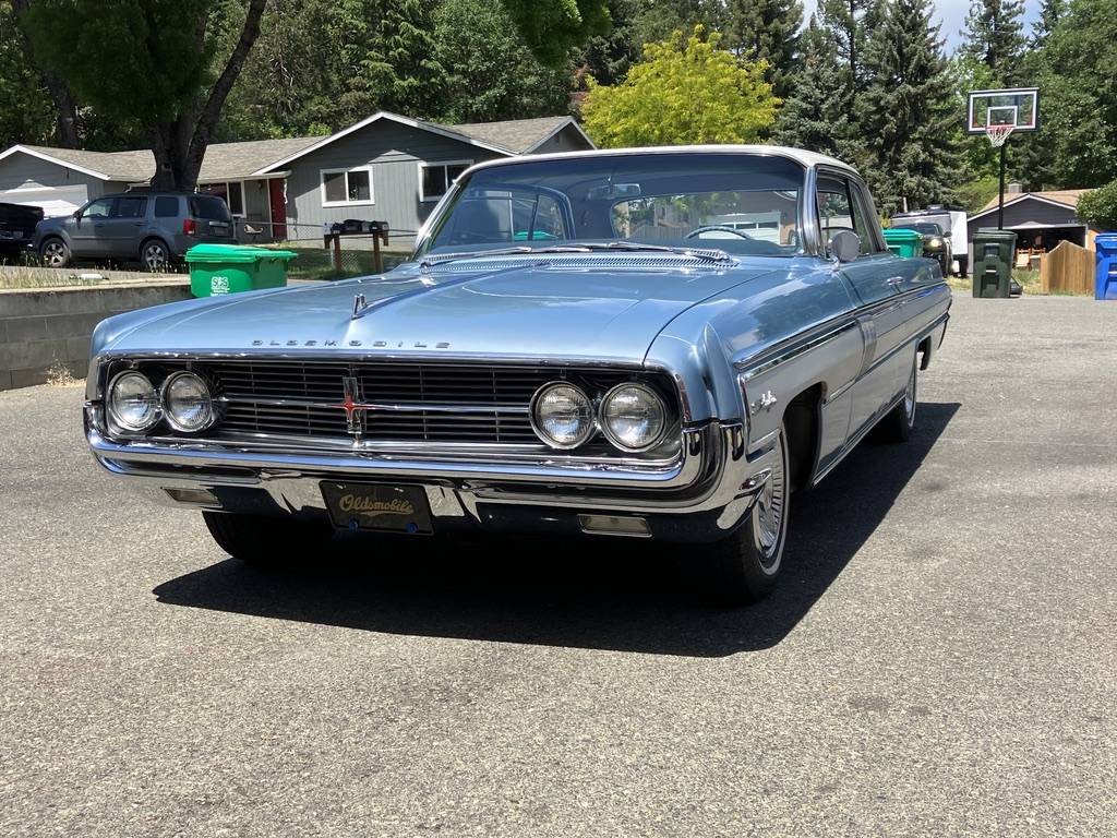Oldsmobile-starfire-1962-blue-7